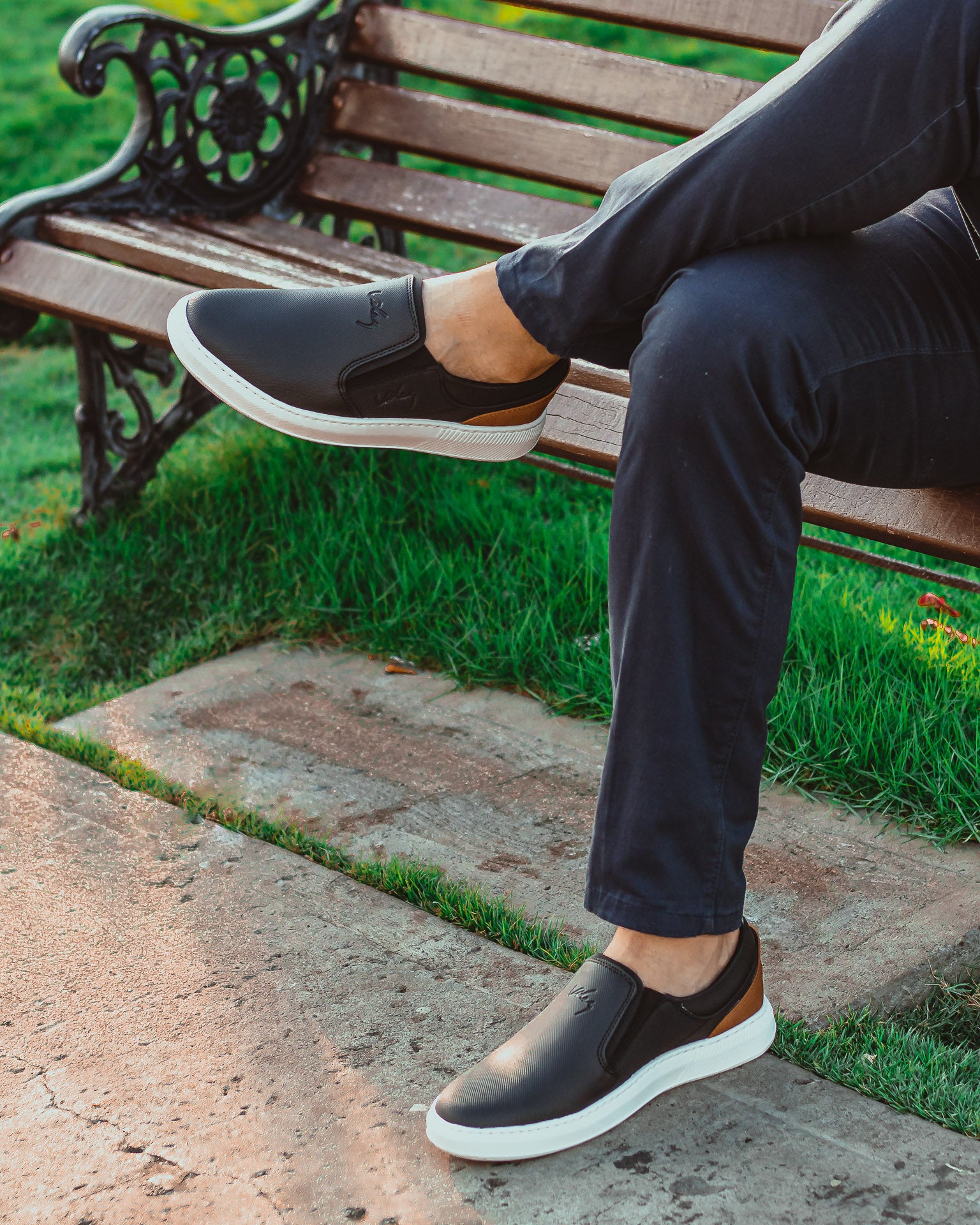 V006 Mocasines Caballero